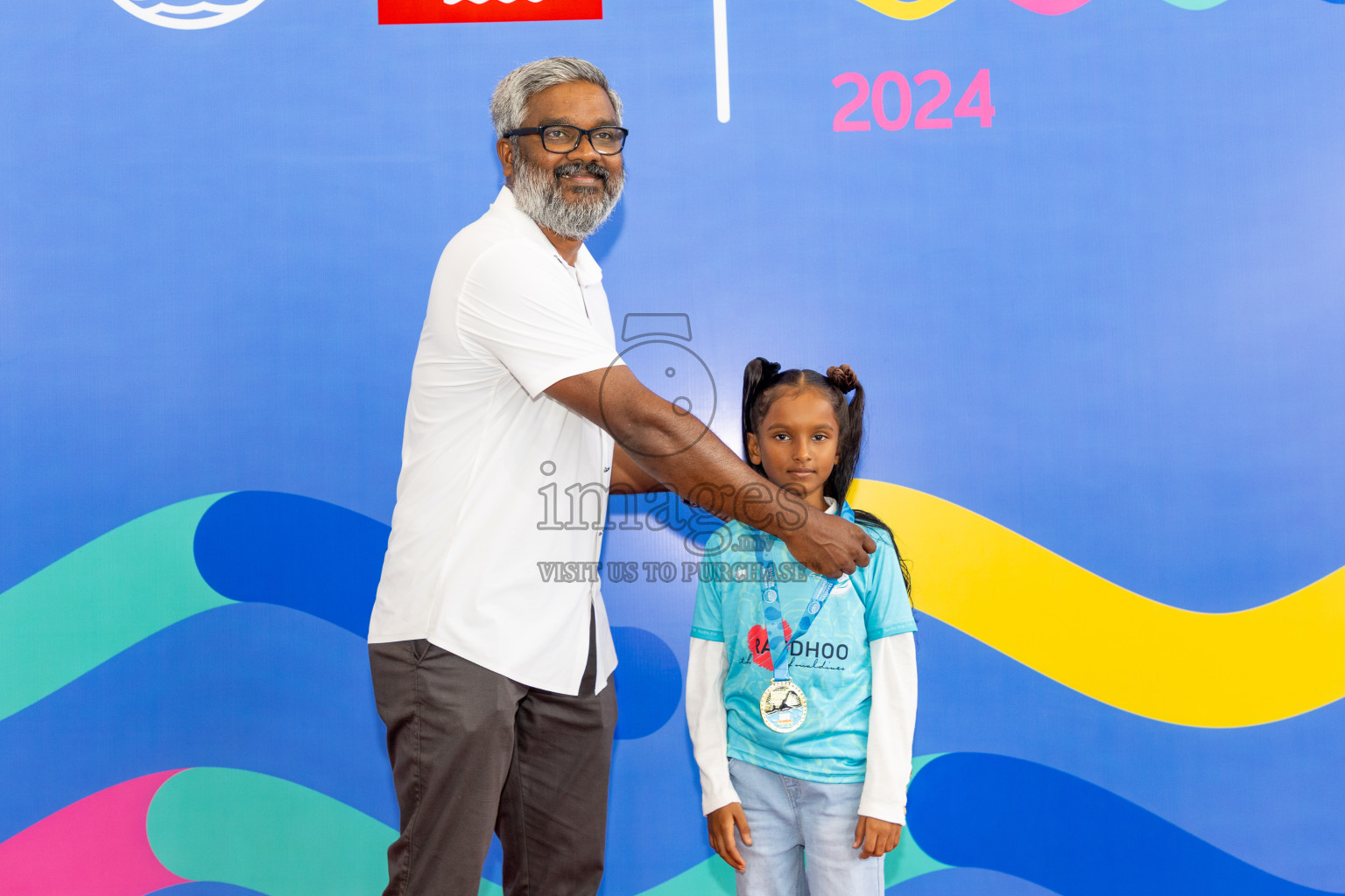 Closing of BML 5th National Swimming Kids Festival 2024 held in Hulhumale', Maldives on Saturday, 23rd November 2024.
Photos: Ismail Thoriq / images.mv