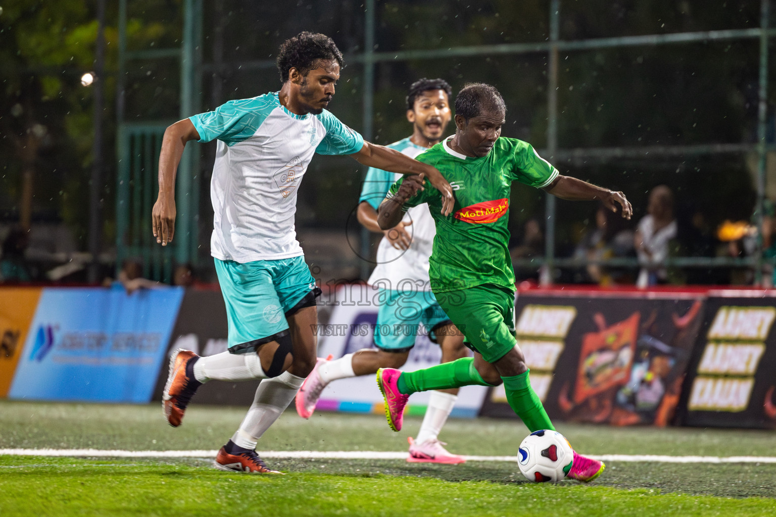 CLUB SDFC vs AGRI RC in Club Maldives Classic 2024 held in Rehendi Futsal Ground, Hulhumale', Maldives on Tuesday, 3rd September 2024. 
Photos: Mohamed Mahfooz Moosa / images.mv