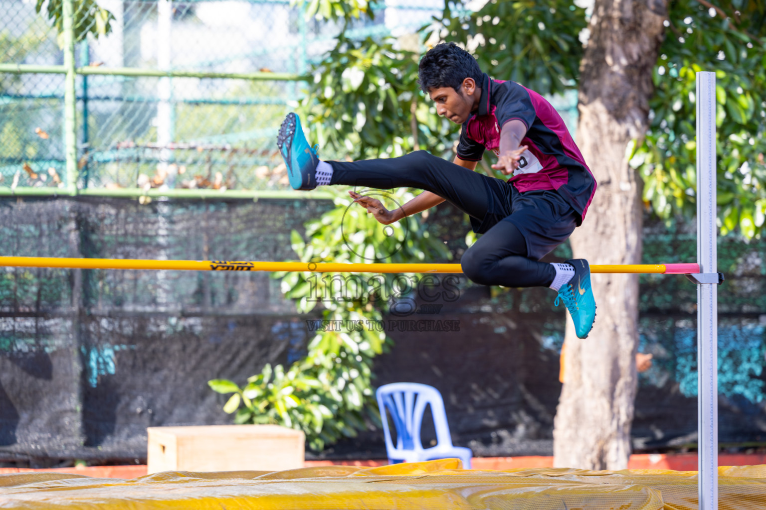 Day 1 of Inter-school Athletics Championship 2025 held in Ekuveni Synthetic Track, Male', Maldives on Monday, 06th October 2025. Photos by: Nausham Waheed, Areef, Ismail Thoriq / Images.mv