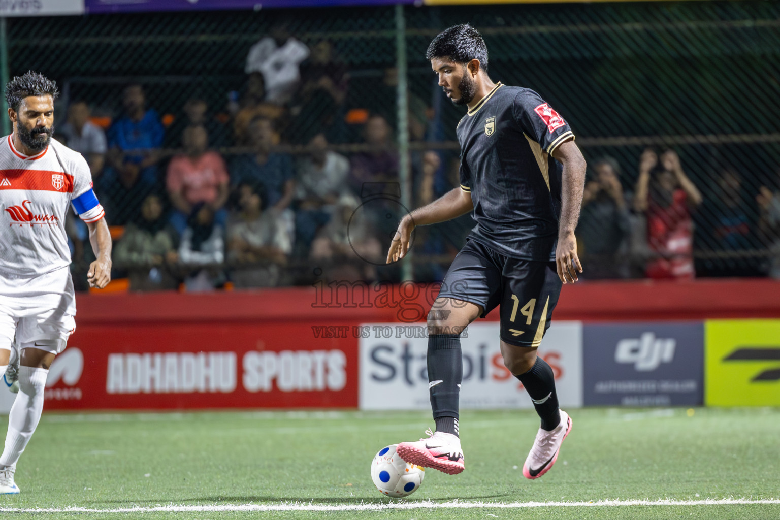 HA Muraidhoo vs HA Dhidhdhoo in Day 1 of Golden Futsal Challenge 2025 on Sunday, 5th January 2025, in Hulhumale', Maldives
Photos: Ismail Thoriq / images.mv