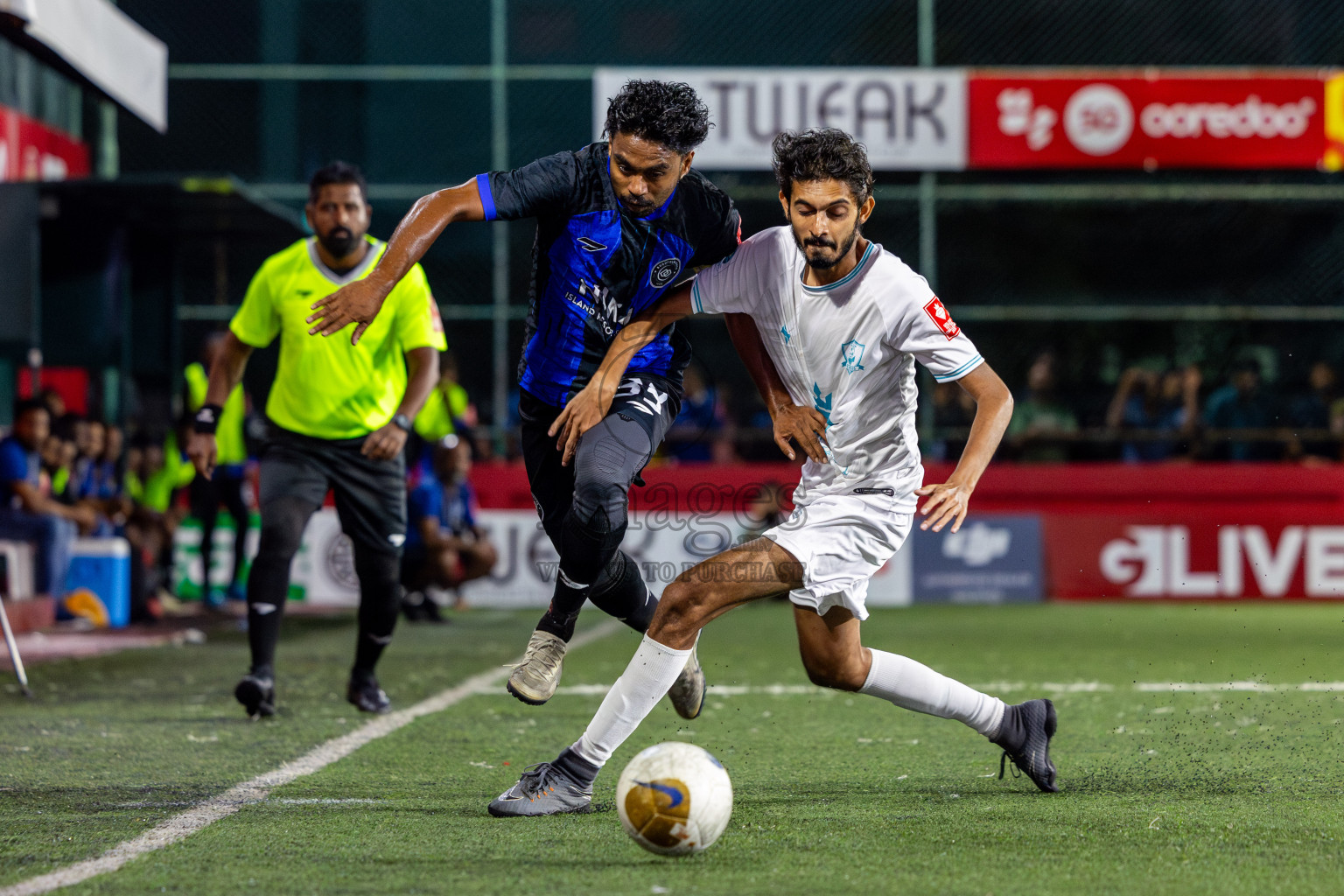 AA Bodufolhudhoo vs AA Thoddoo in Day 15 of Golden Futsal Challenge 2025 was held on Sunday, 19th January 2025, in Hulhumale', Maldives. Photos: Nausham Waheed / images.mv