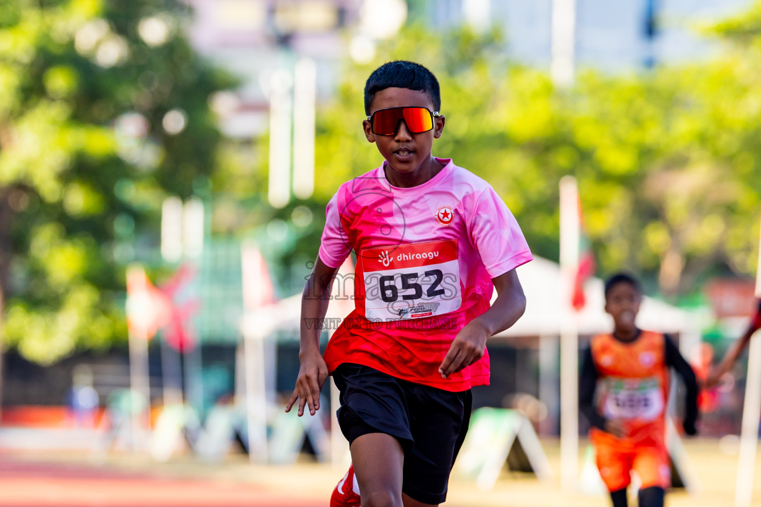Day 2 of Inter-school Athletics Championship 2025 held in Ekuveni Synthetic Track, Male', Maldives on Tuesday, 07th October 2025. Photos by: Nausham Waheed / Images.mv
