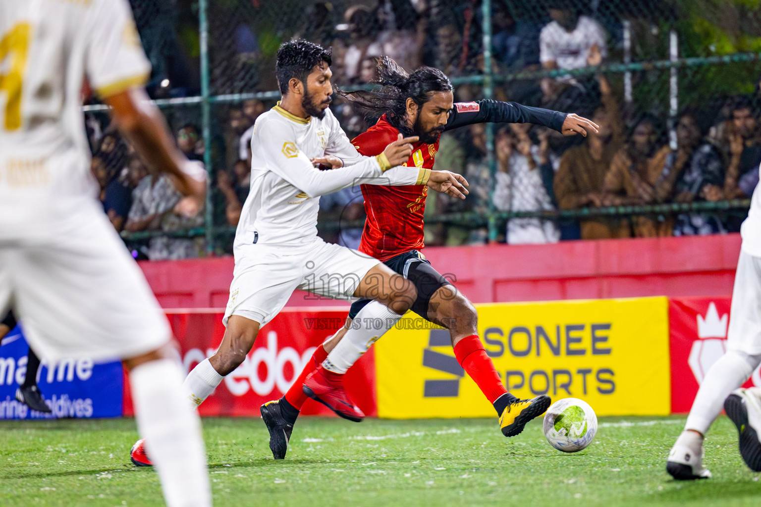 Th Thimarafushi vs L Gan on Day 37 of Golden Futsal Challenge 2024 was held on Thursday, 22nd February 2024, in Hulhumale', Maldives
Photos: Mohamed Mahfooz Moosa/ images.mv