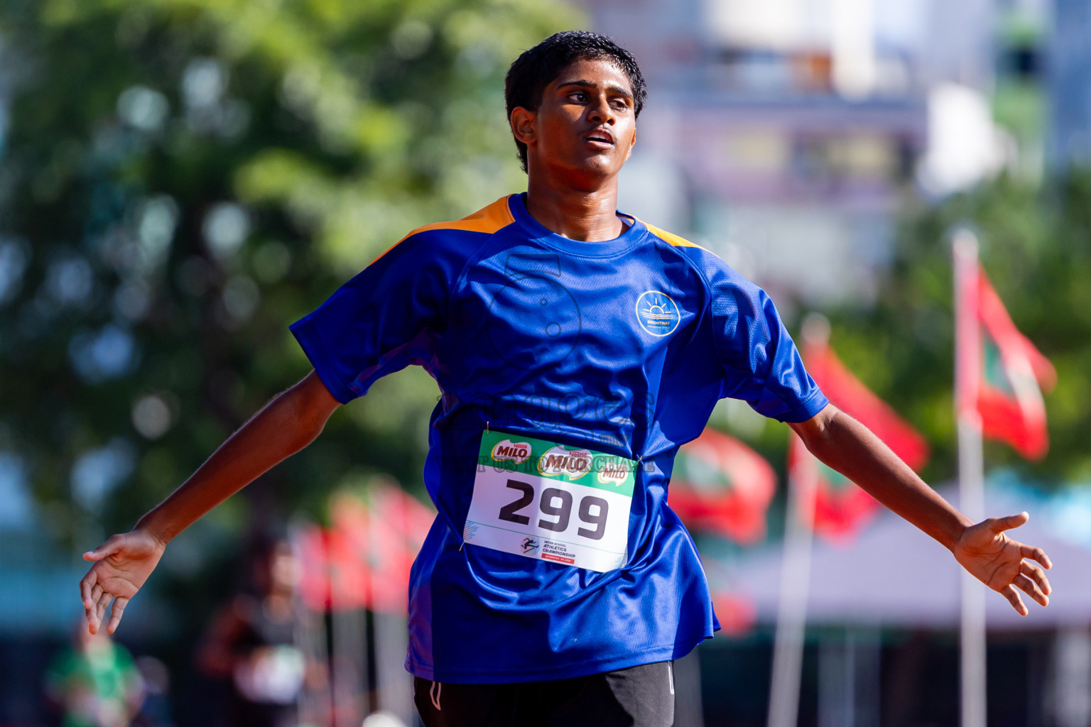 Day 2 of Inter-school Athletics Championship 2025 held in Ekuveni Synthetic Track, Male', Maldives on Tuesday, 07th October 2025. Photos by: Nausham Waheed / Images.mv