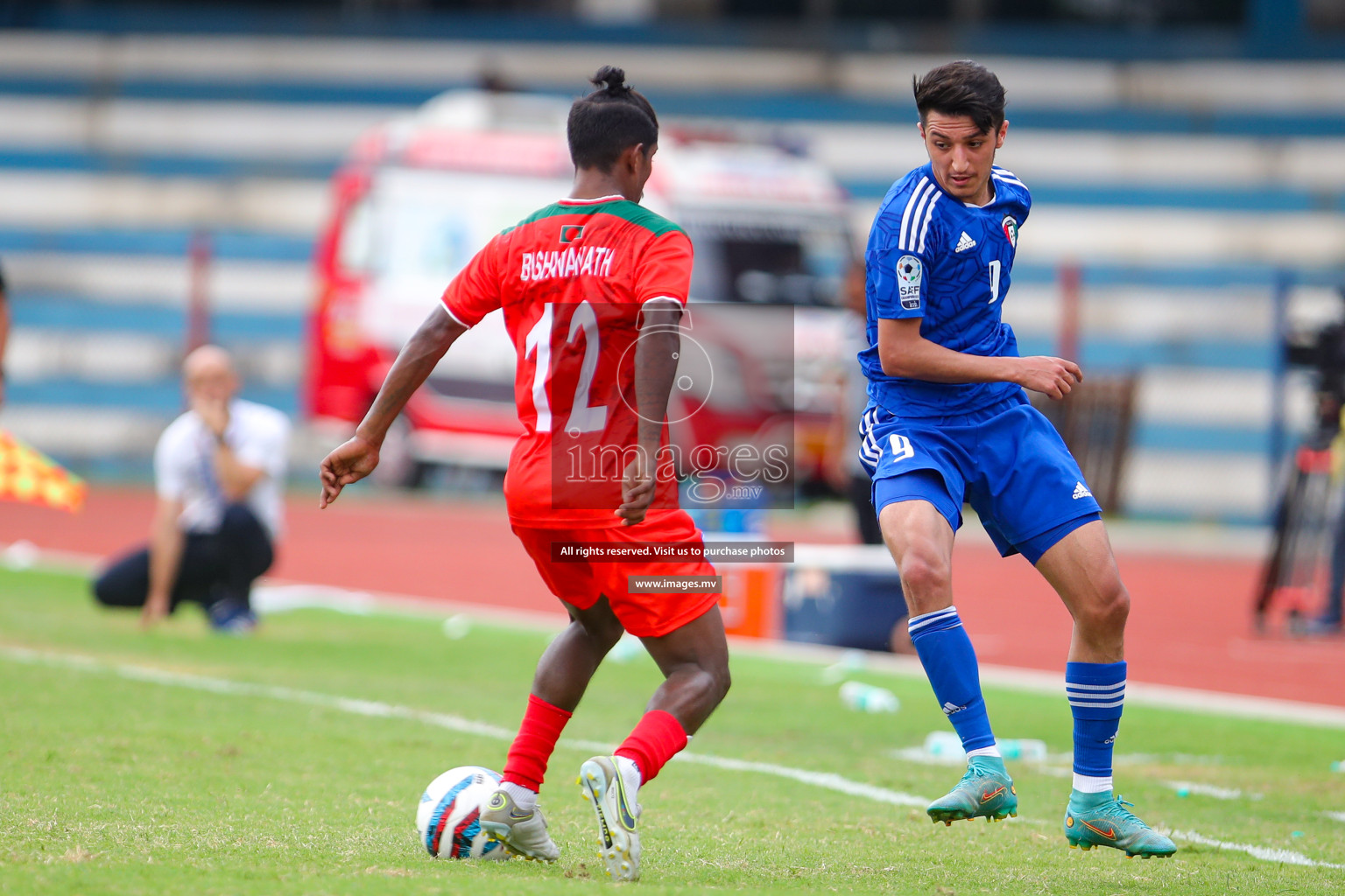 Kuwait vs Bangladesh in the Semi-final of SAFF Championship 2023 held in Sree Kanteerava Stadium, Bengaluru, India, on Saturday, 1st July 2023. Photos: Nausham Waheed, Hassan Simah / images.mv