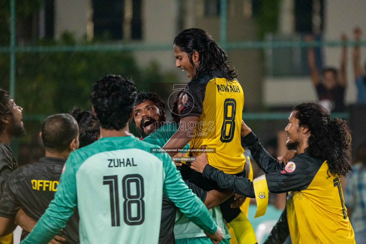 RRC Vs FSM in the Semi Finals of Club Maldives 2021 held in Hulhumale, Maldives on 19 December 2021. Photos: Shuu Abdul Sattar / images.mv