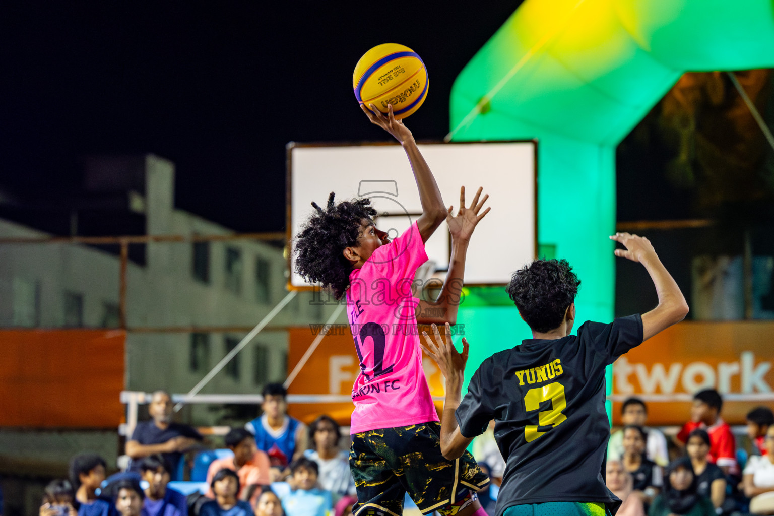 Day 7 of MILO Ramadan 3x3 Challenge 2024 was held in Ekuveni Outdoor Basketball Court at Male', Maldives on Monday, 18th March 2024.
Photos: Mohamed Mahfooz Moosa / images.mv