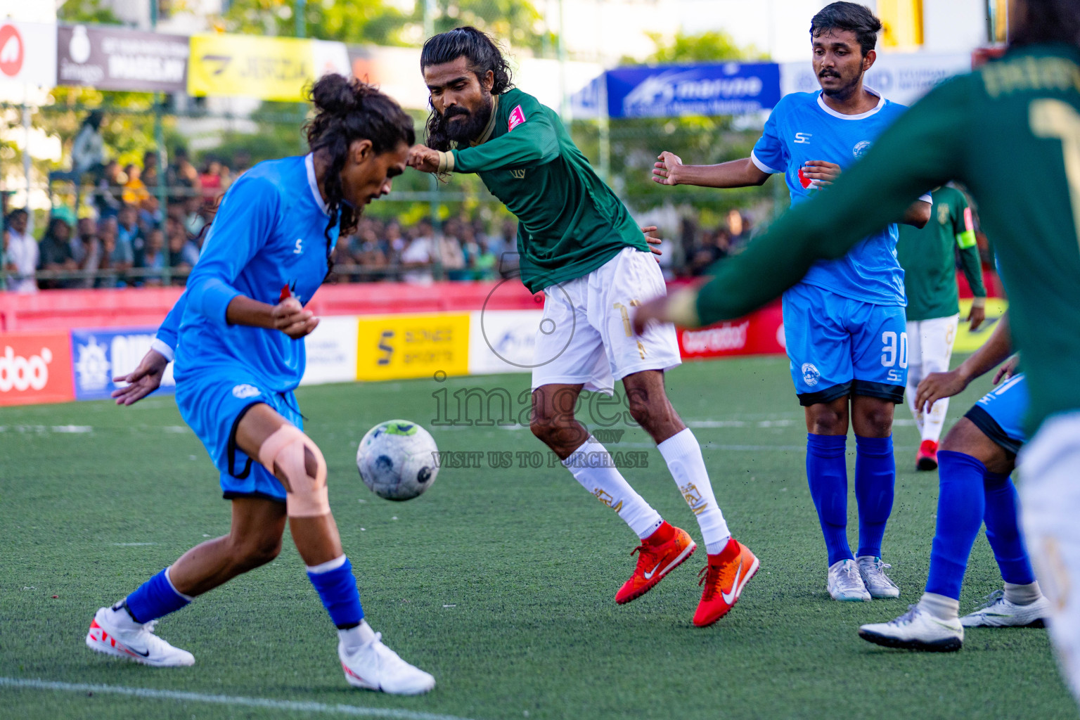 Th.Veymandoo vs Th.Thimarafushi in Day 6 of Golden Futsal Challenge 2024 was held on Saturday, 20th January 2024, in Hulhumale', Maldives 
Photos: Hassan Simah / images.mv