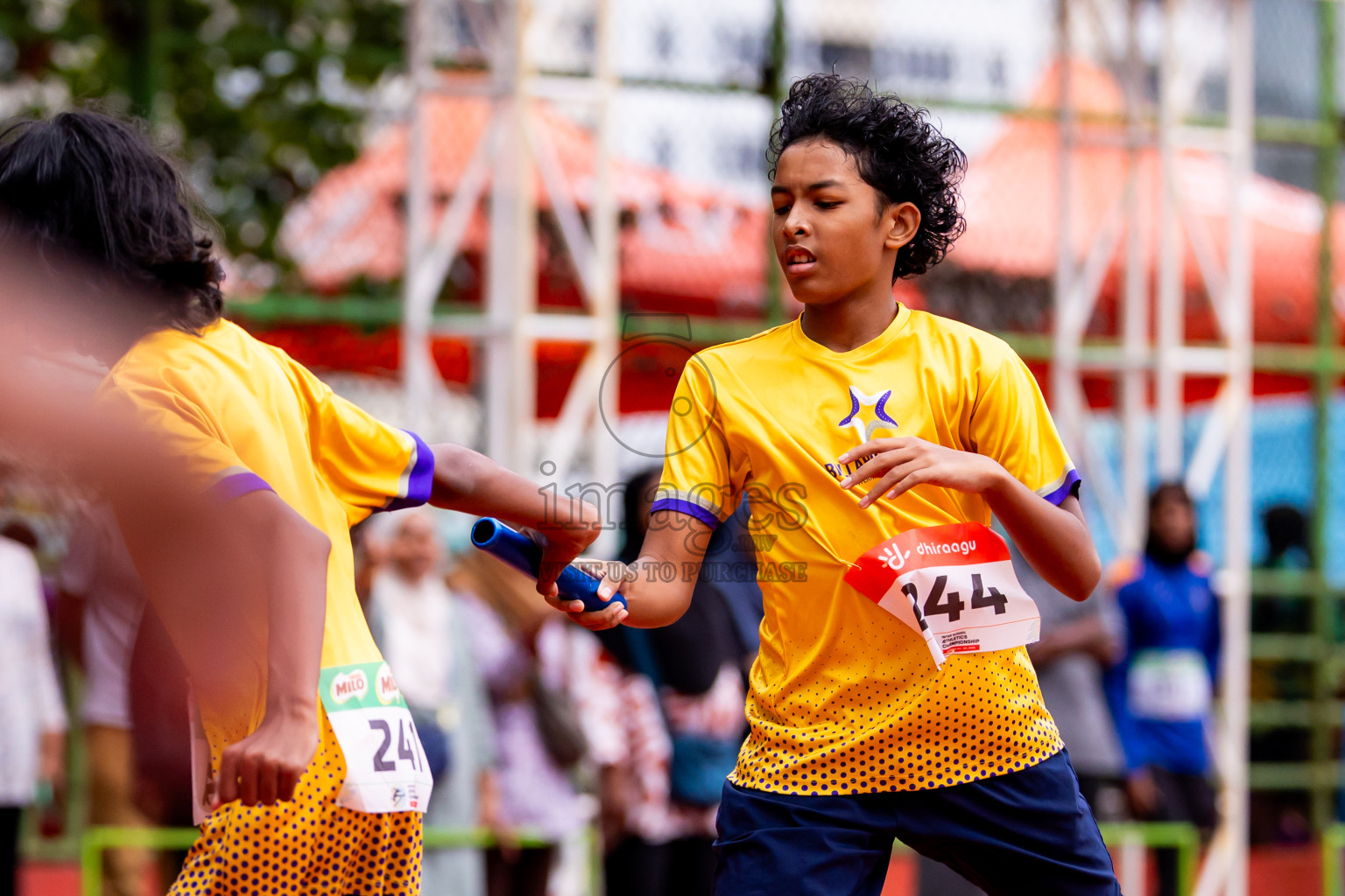 Day 6 of Inter-school Athletics Championship 2025 held in Ekuveni Synthetic Track, Male', Maldives on Sunday, 12th October 2025. Photos by: Nausham Waheed / Images.mv