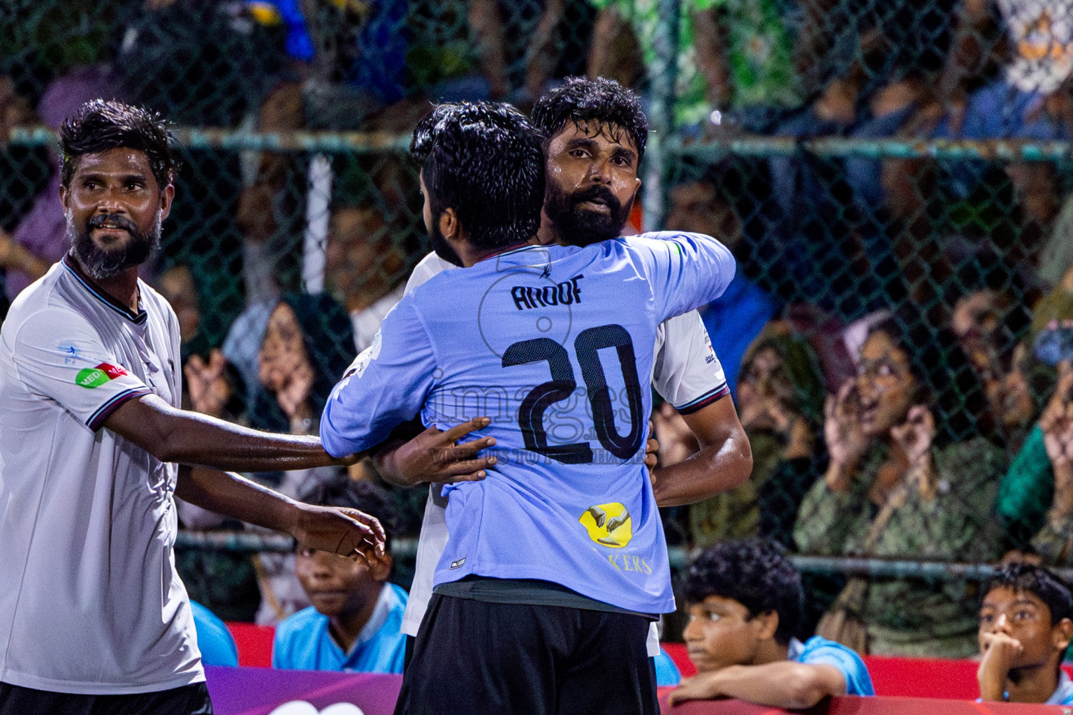 TEAM BADHAHI vs KULHIVARU VUZARA CLUB in the Semi-finals of Club Maldives Classic 2024 held in Rehendi Futsal Ground, Hulhumale', Maldives on Tuesday, 19th September 2024. 
Photos: Nausham Waheed / images.mv