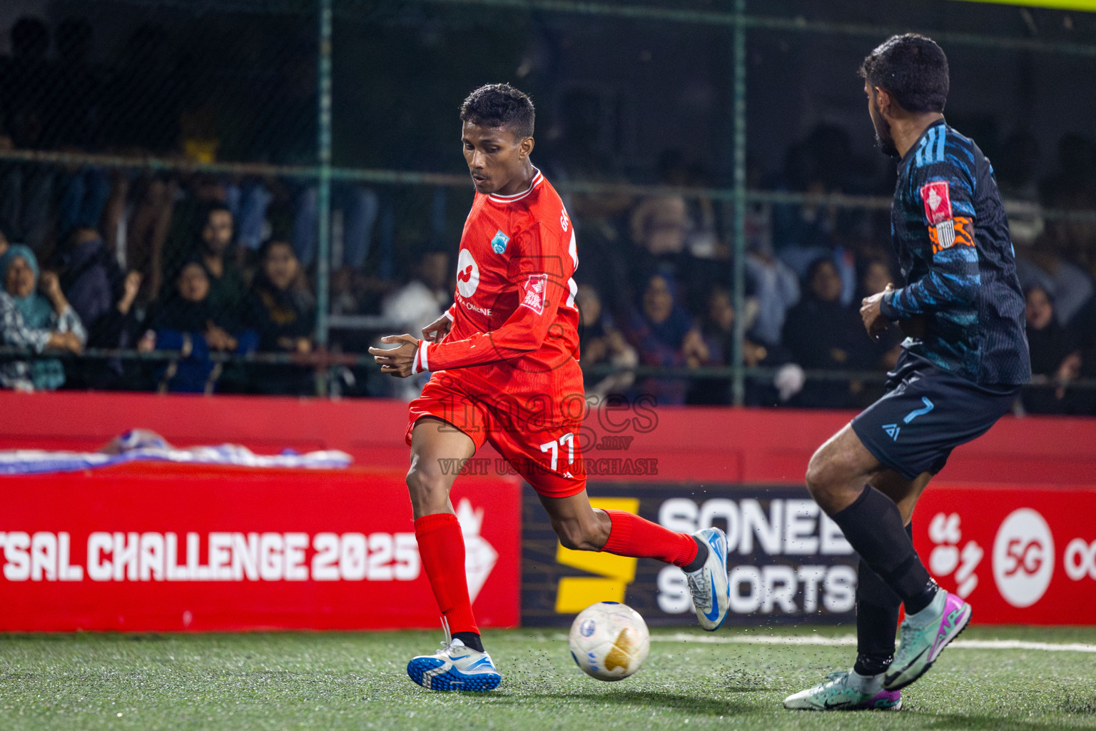 Th Buruni vs Th Gaadhiffushi in Day 18 of Golden Futsal Challenge 2025 was held on Wednesday, 22nd January 2025, in Hulhumale', Maldives. Photos: Nausham Waheed / images.mv