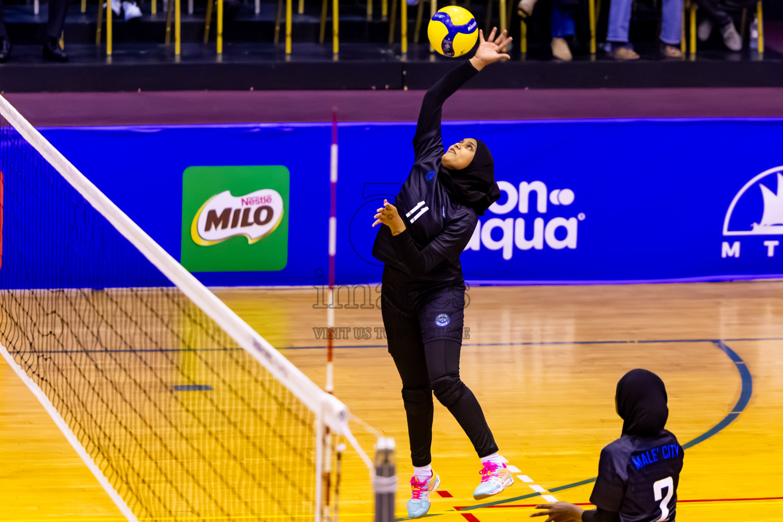 Male' City Team 1 vs Male' City Team 3 in the Finals of MILO Raajje Volley Junior Championship 2025 (U19 Girls) was held in Social Center Indoor Hall, Maldives on Sunday, 28th September 2025. Photos: Nausham Waheed / images.mv