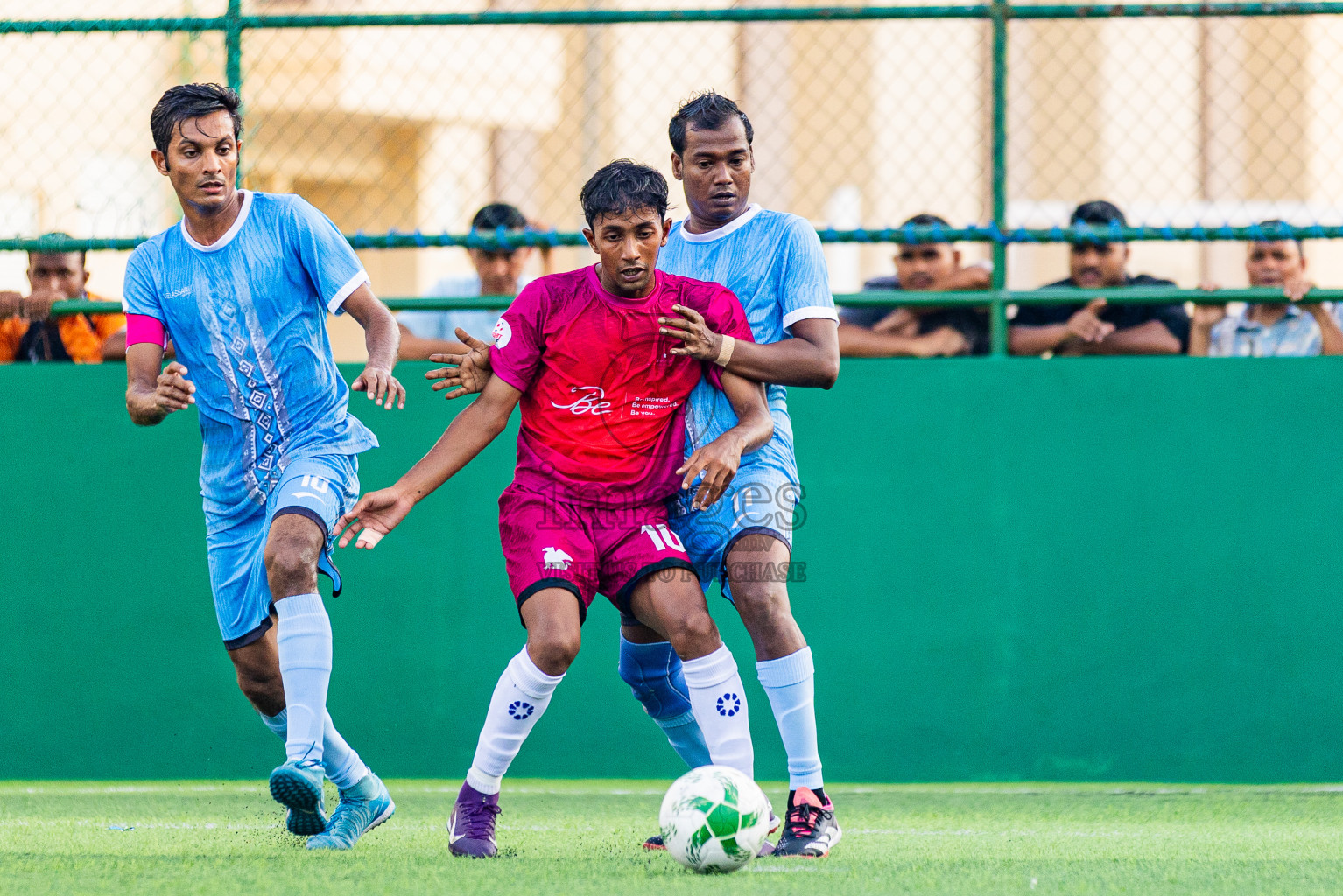 Velassaru vs JW Marriott in Resort League 2025 (South Male Zone) day 6 was held on Friday, 3rd October 2025 in Crossroads's Maldives, Photos: Areef Adam / images.mv
