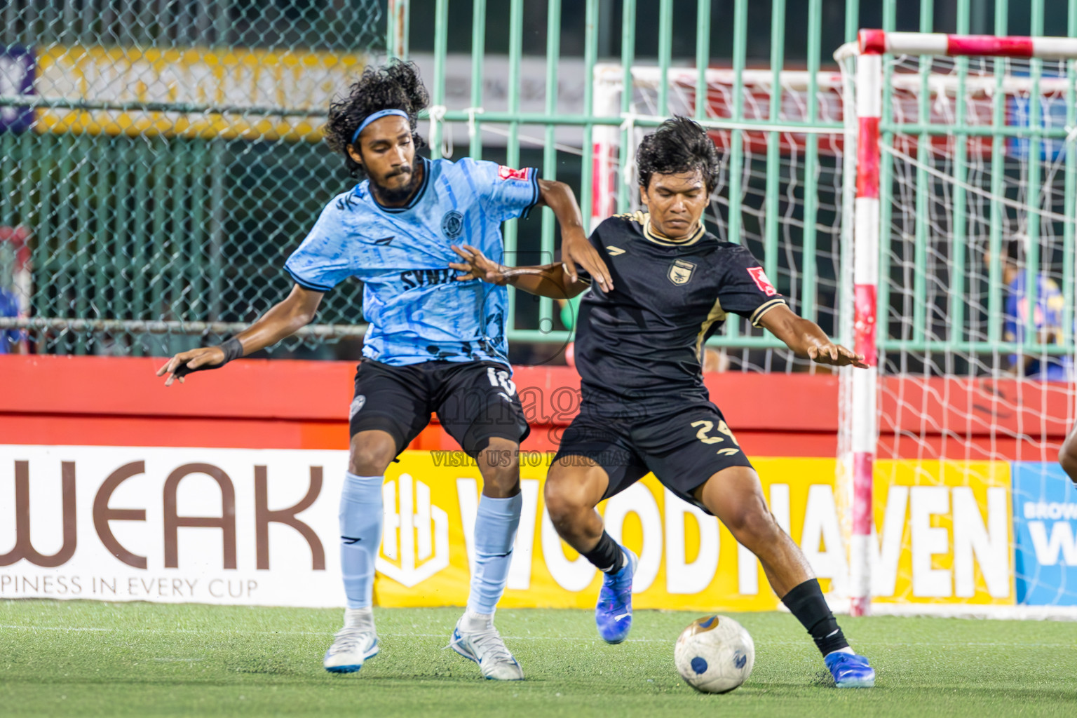 HA Dhidhdhoo vs HDh Neykurendhoo in Zone Round on Day 31 of Golden Futsal Challenge 2025 was held on Tuesday, 4th February 2025, in Hulhumale', Maldives.
Photos: Ismail Thoriq / images.mv