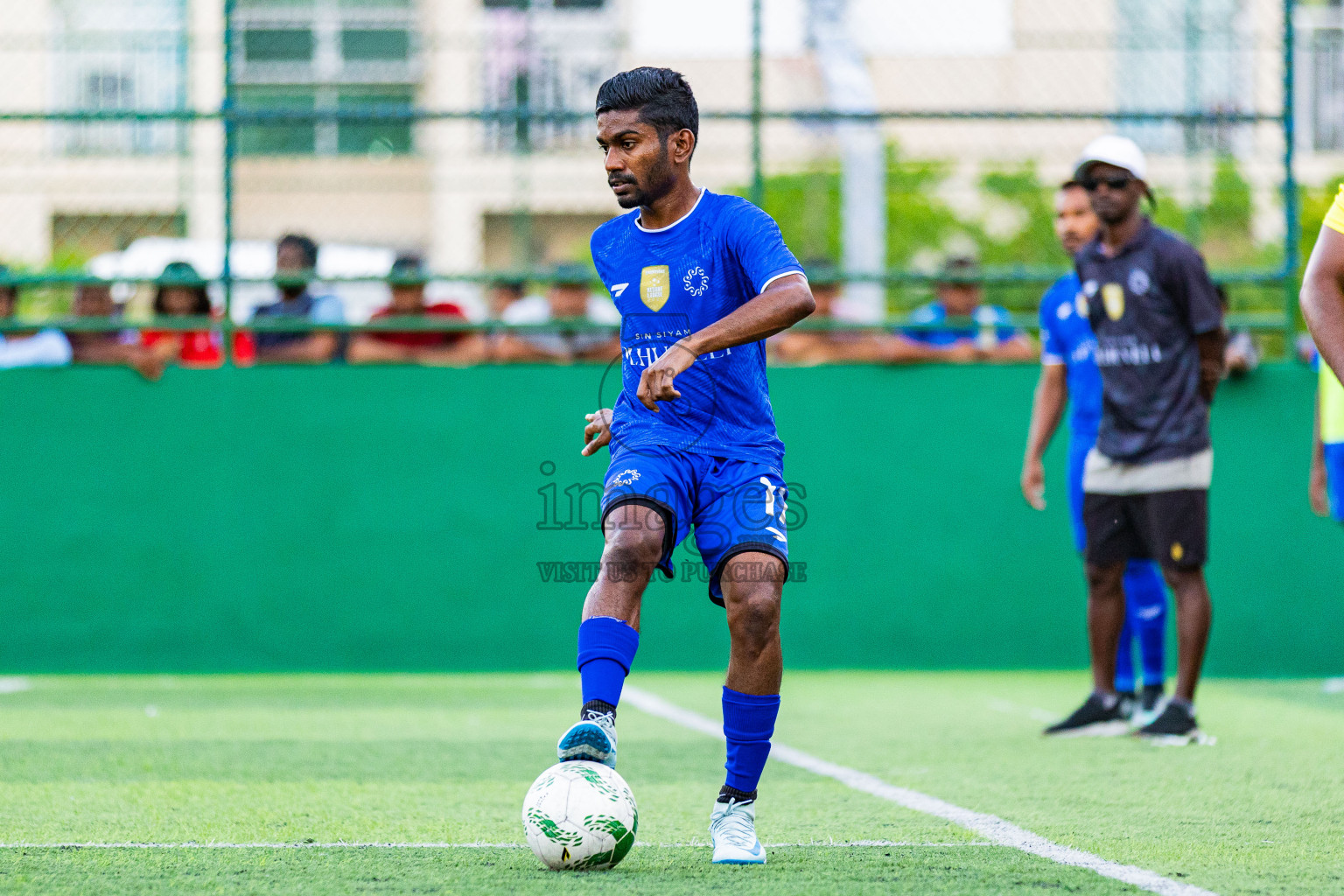 Sun Siyam Olhuveli vs Velassaru in Resort League 2025 (South Male Zone) day 11 was held on Thursday, 9th October 2025 in Crossroads's Maldives, Photos: Areef Adam / images.mv