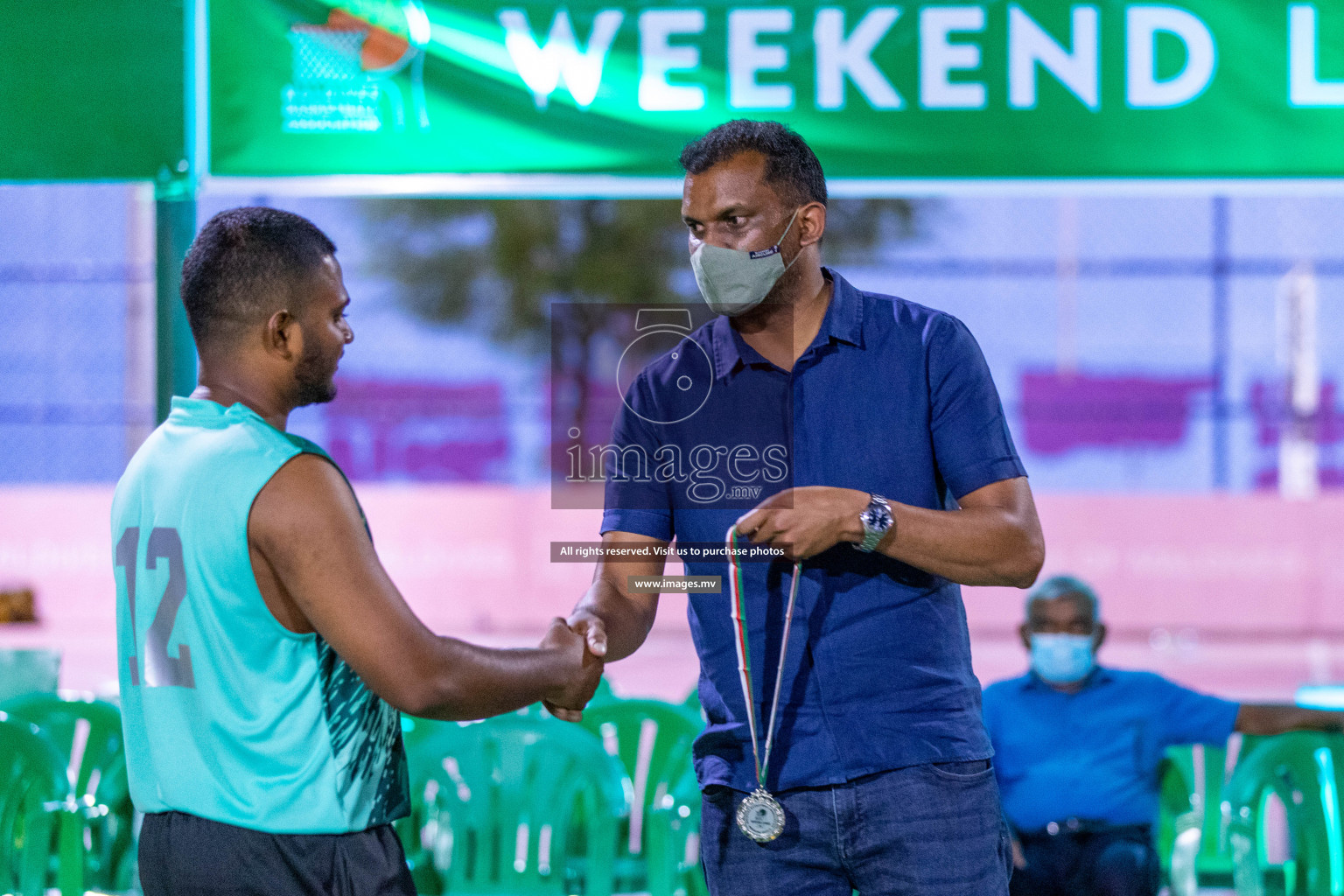 Finals of Weekend League 2021 was held on Monday, 6th December 2021, at Ekuveni Outdoor Basketball court Photos: Ismail Thoriq / images.mv