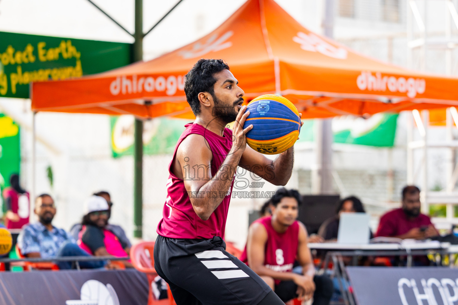 Day 5 of MILO Ramadan 3x3 Challenge 2024 was held in Ekuveni Outdoor Basketball Court at Male', Maldives on Saturday, 16th March 2024.
Photos: Mohamed Mahfooz Moosa / images.mv