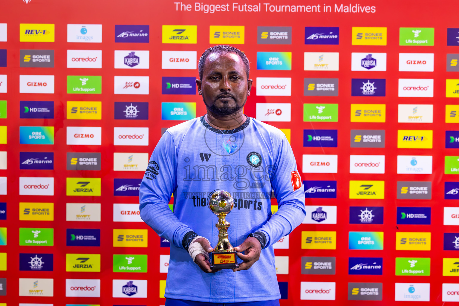 M Naalaafushi VS M Kolhufushi in Day 25 of Golden Futsal Challenge 2024 was held on Thursday , 8th February 2024 in Hulhumale', Maldives
Photos: Ismail Thoriq / images.mv