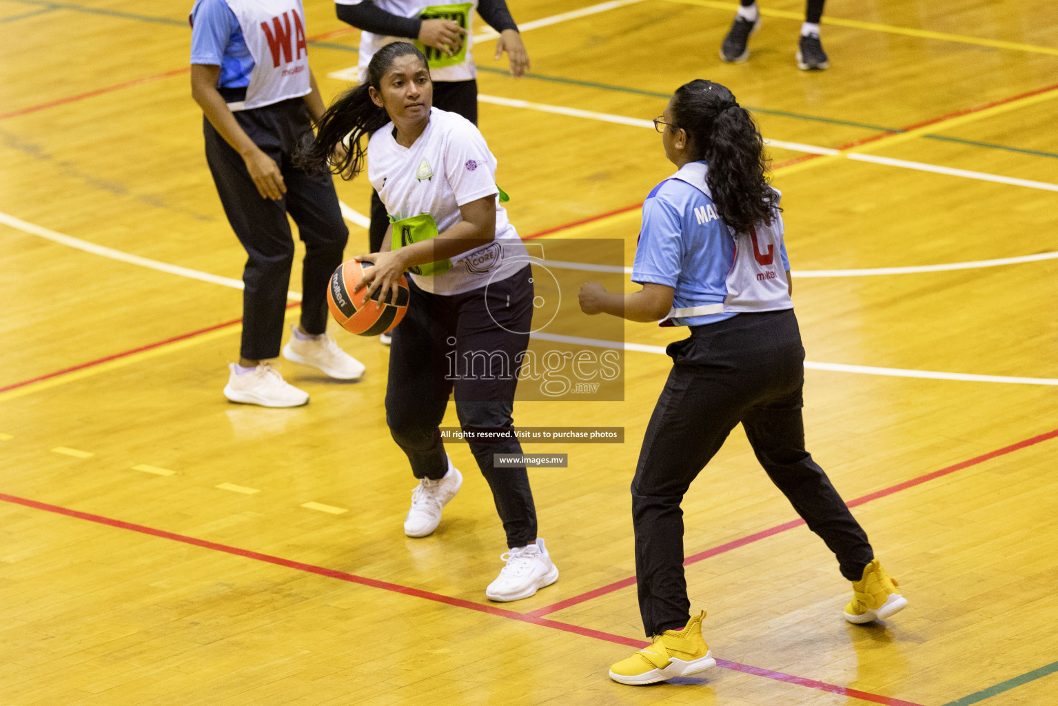 Club Green Streets vs Mahibadhoo in the Milo National Netball Tournament 2022 on 20 July 2022, held in Social Center, Male', Maldives. Photographer: Shuu / Images.mv