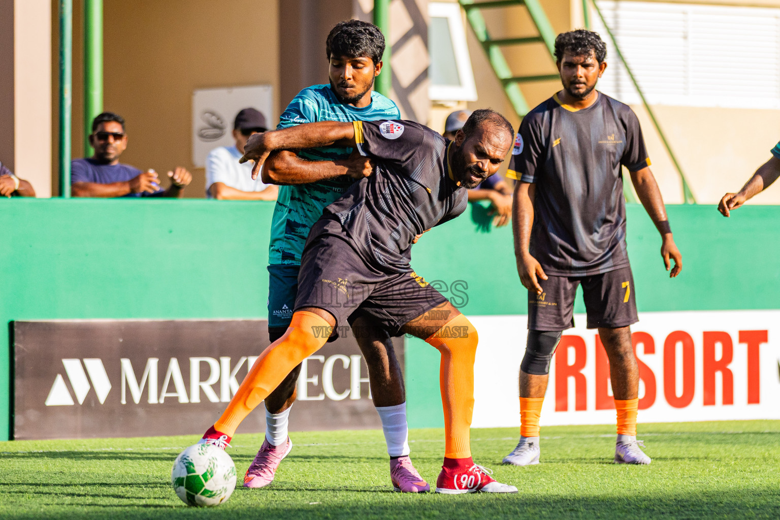 Taj Exotica vs Anantara in Resort League 2025 (South Male Zone) day 10 was held on Tuesday, 7th October 2025 in Crossroads's Maldives, Photos: Areef Adam / images.mv