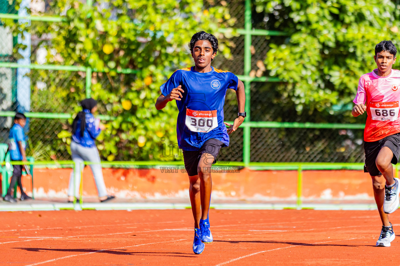 Day 3 of Inter-school Athletics Championship 2025 held in Ekuveni Synthetic Track, Male', Maldives on Wednesday, 08th October 2025. Photos by: Areef Adam / Images.mv