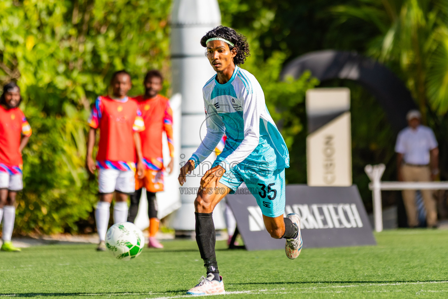 Varu vs Oaga in Resort League 2025 (North Male Zone) day 16 was held on Thursday, 18th September 2025 in One And Only Reethi Rah Maldives Resort, Photos: Areef Adam / images.mv