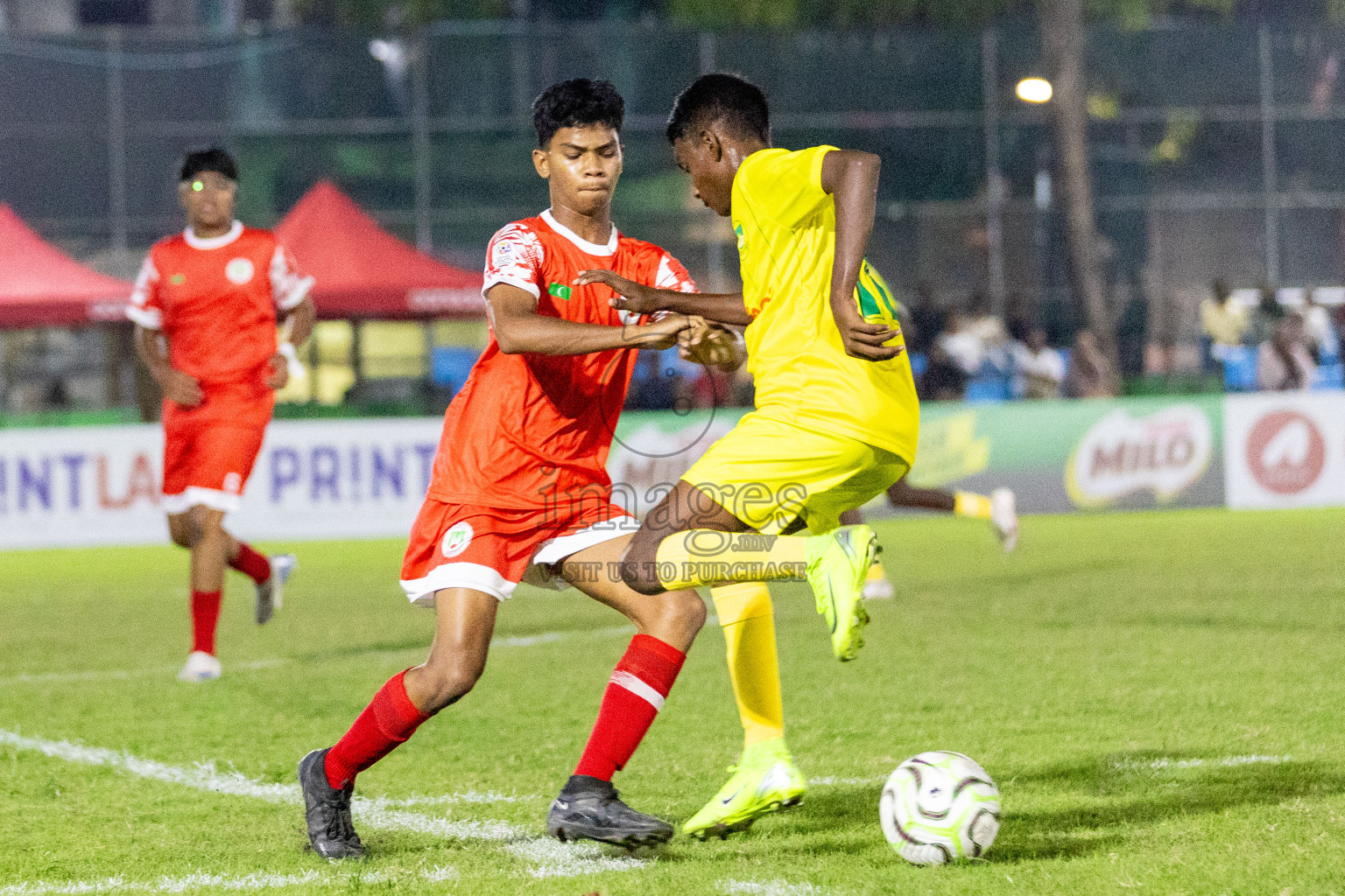 Maziya vs Hurriya (U14) in Day 4 of Dhivehi Youth League 2024 held at Henveiru Stadium on Thursday, 28th November 2024. Photos: Shuu Abdul Sattar/ Images.mv