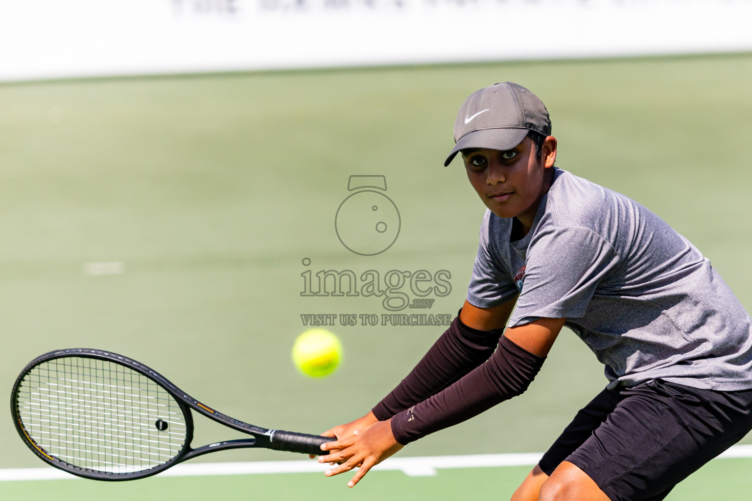 Day 1 of ATF Maldives Junior Open Tennis was held in Male' Tennis Court, Male', Maldives on Monday, 9th December 2024. Photos: Nausham Waheed / images.mv