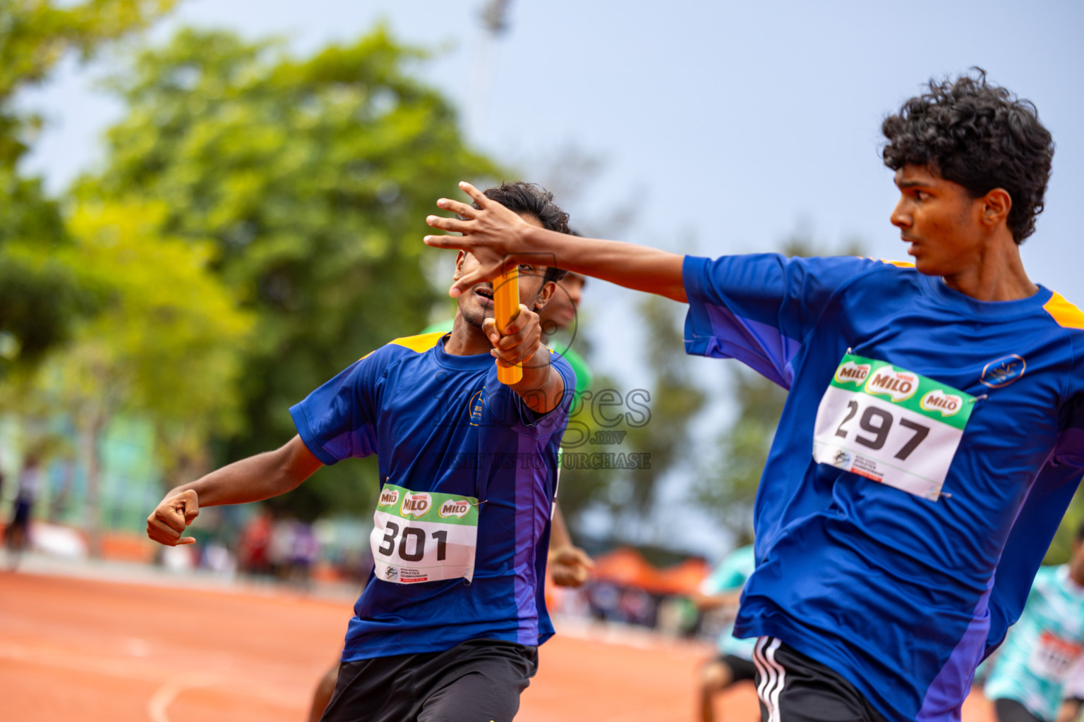 Day 6 of Inter-school Athletics Championship 2025 held in Ekuveni Synthetic Track, Male', Maldives on Sunday, 12th October 2025. Photos by: Ismail Thoriq / Images.mv