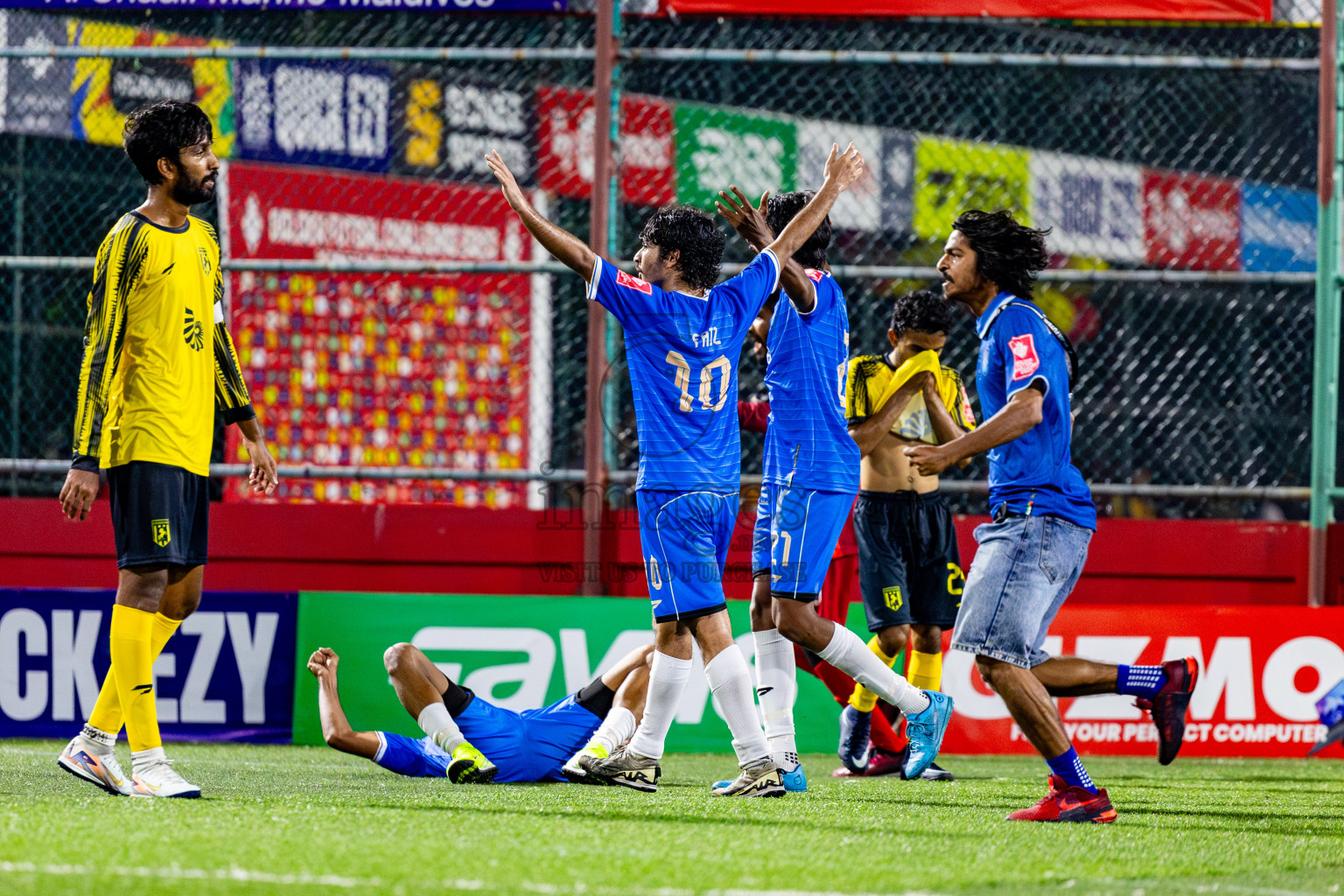 Lh Naifaru vs Lh Kurendhoo in Lhaviyani Atoll Finals Day 26 of Golden Futsal Challenge 2025 was held on Thursday , 30th January 2025, in Hulhumale', Maldives. Photos: Nausham Waheed / images.mv