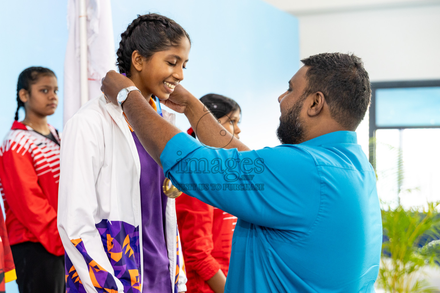 Closing Ceremony of BML 21st Interschool Swimming Competition 2025 .was held in Hulhumale' Swimming Pool, Hulhumale', Maldives on Saturday, 18th October 2025. 
Photos: Hassan Simah / images.mv