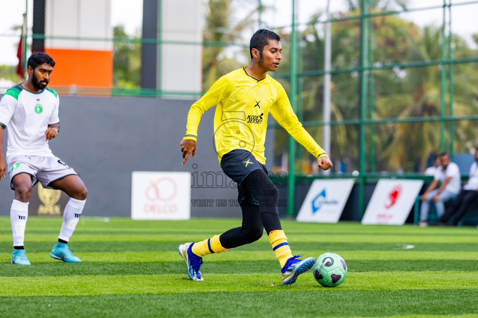 Giraavarians vs Xephyrs in Day 11 of BG Futsal Challenge 2024 was held on Friday, 22nd March 2024, in Male', Maldives Photos: Nausham Waheed / images.mv