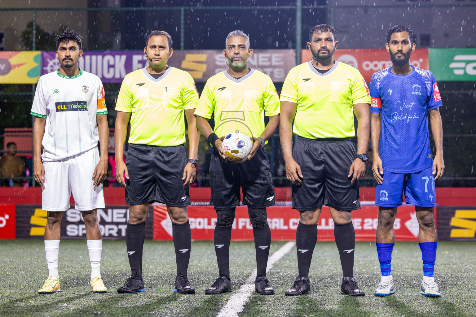 Sh Bileffahi vs Sh Narudhoo in Day 6 of Golden Futsal Challenge 2025 on Friday, 6th January 2025, in Hulhumale', Maldives
Photos: Ismail Thoriq / images.mv