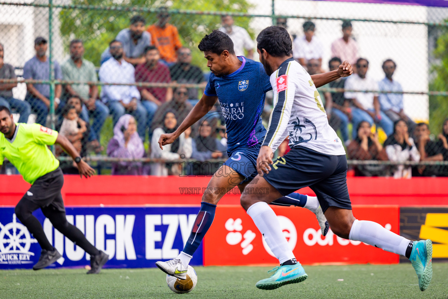 K Gulhi vs K Guraidhoo in Day 15 of Golden Futsal Challenge 2025 was held on Sunday, 19th January 2025, in Hulhumale', Maldives. Photos: Nausham Waheed / images.mv