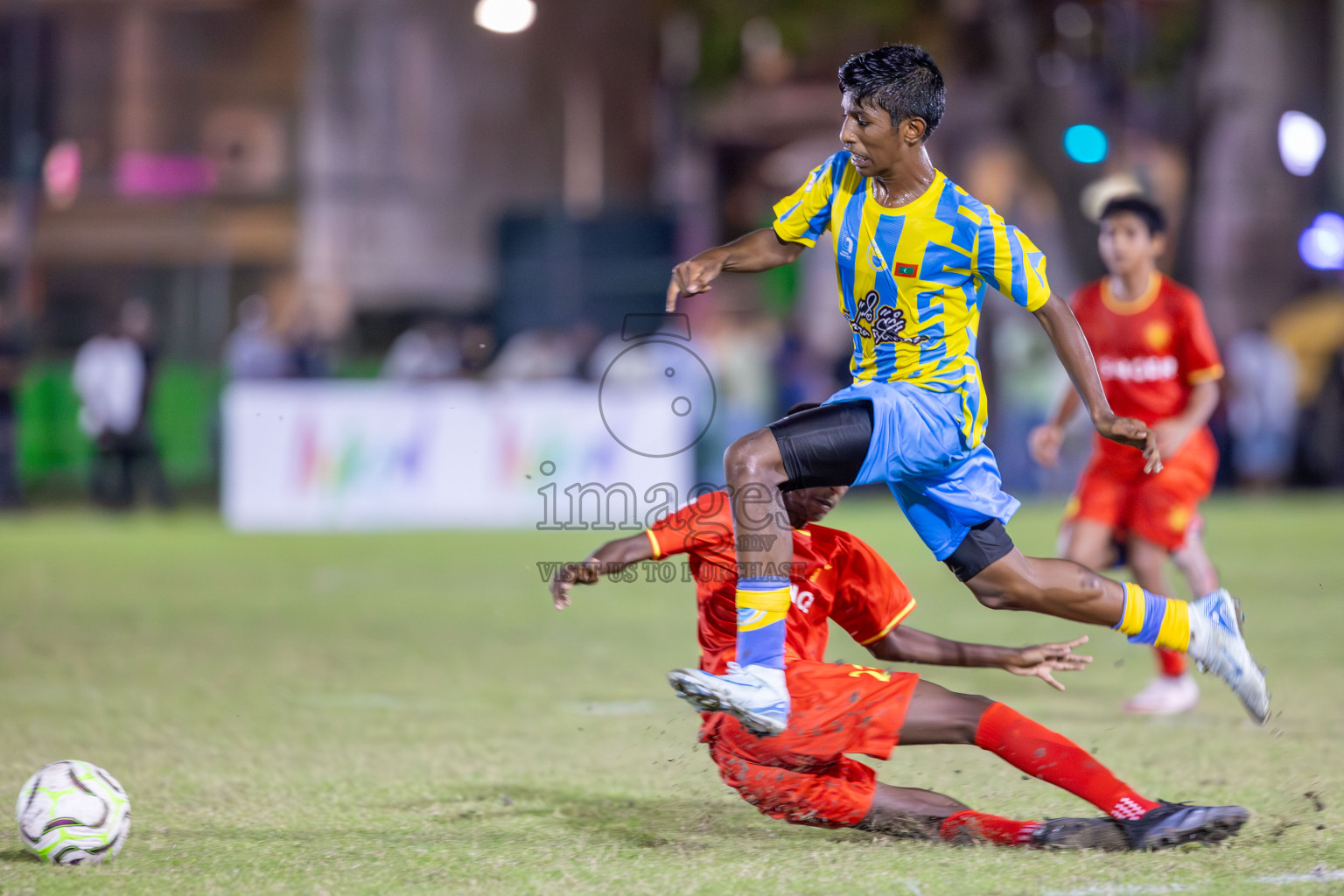 Dhivehi Youth League 2024 - Day 1. Matches held at Henveiru Stadium on 21st November 2024 , Thursday. Photos: Shuu Abdul Sattar/ Images.mv