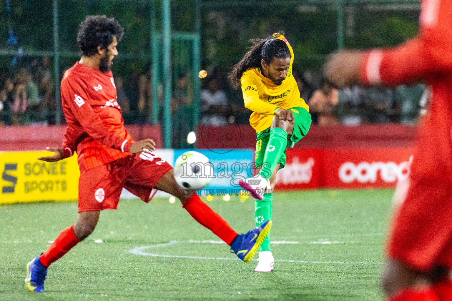 GDh. Vaadhoo VS GDh. Gadhdhoo in Day 23 of Golden Futsal Challenge 2024 was held on Tuesday , 6th February 2024 in Hulhumale', Maldives 
Photos: Hassan Simah / images.mv