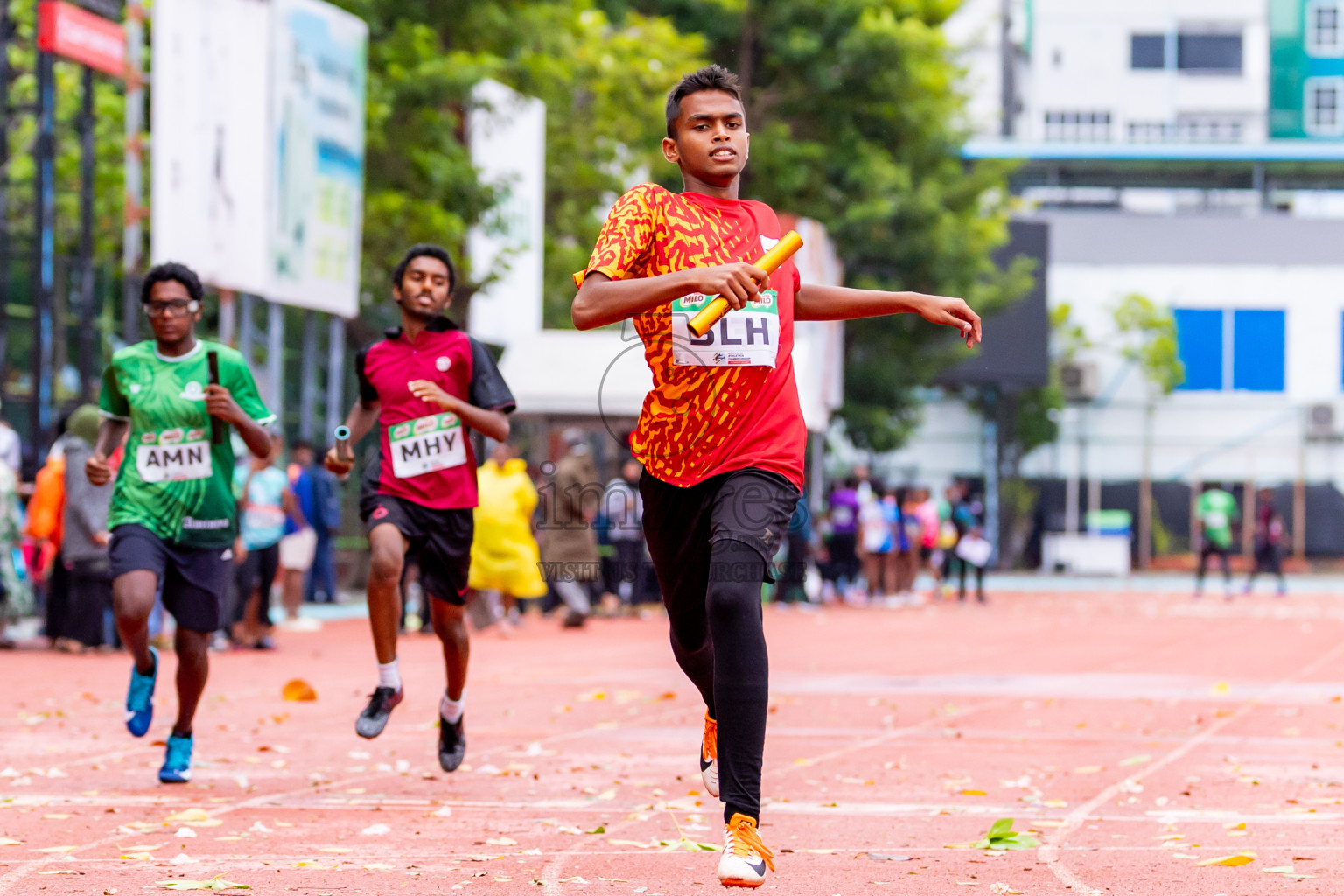 Day 6 of Inter-school Athletics Championship 2025 held in Ekuveni Synthetic Track, Male', Maldives on Sunday, 12th October 2025. Photos by: Nausham Waheed / Images.mv