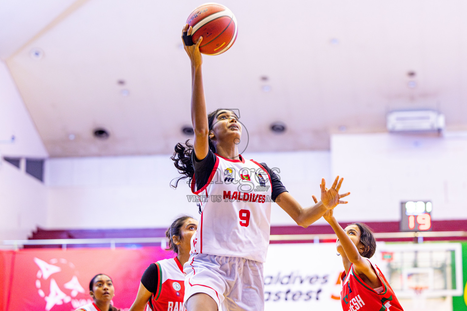 Maldives vs Bangladesh in Day 4 of Under 16 Woman's Asian Cup SABA Qualifiers 2025 was held in Social Center, Male', Maldives on Sunday, 15th June 2025. Photos: Nausham Waheed / images.mv