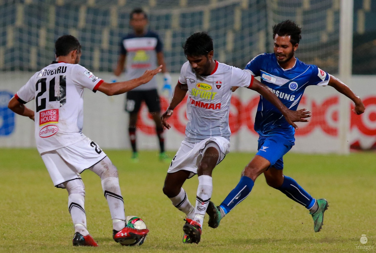 New Radiant Sports Club vs TC Sports Club  in the second round of Ooredoo Dhivehi Premiere League. 2016 Male', Thursday 4 August 2016. (Images.mv Photo: Abdulla Abeedh)