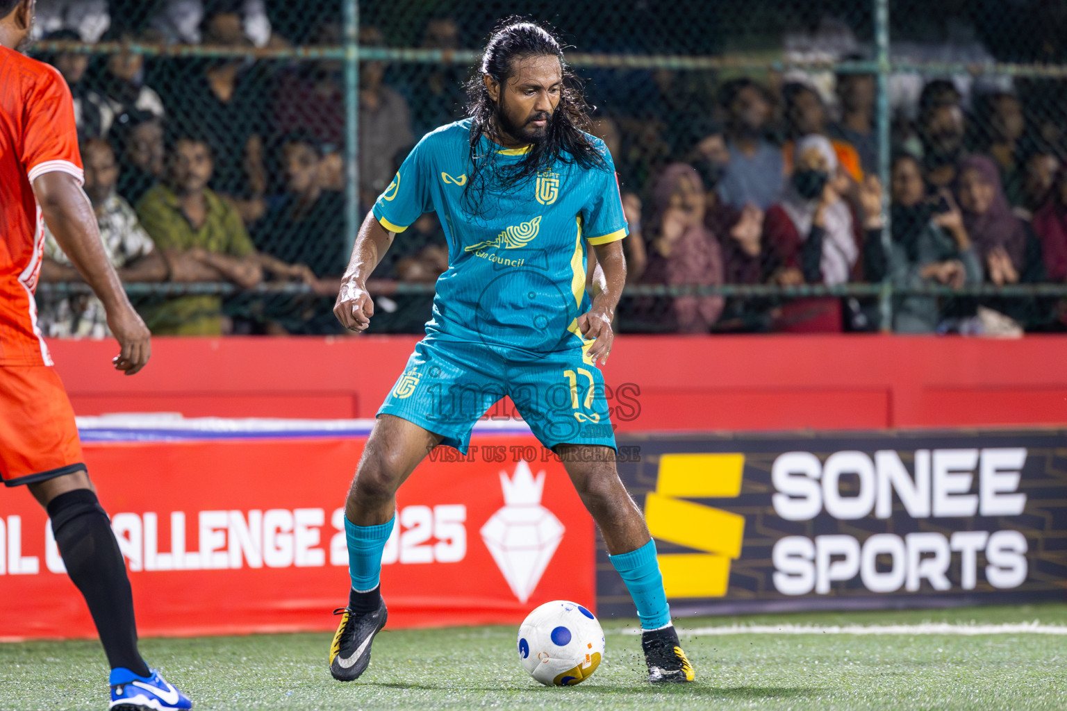 L Maavah VS L Gan in Day 8 of Golden Futsal Challenge 2025 was held on Sunday, 12th January 2025, in Hulhumale', Maldives
Photos: Ismail Thoriq / images.mv