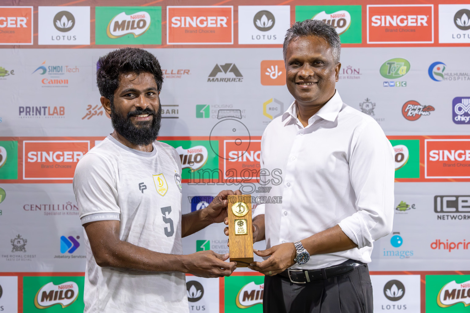 Team DJA vs Male' City Council in Club Maldives Classic 2024 held in Rehendi Futsal Ground, Hulhumale', Maldives on Tuesday, 10th September 2024.
Photos: Ismail Thoriq / images.mv