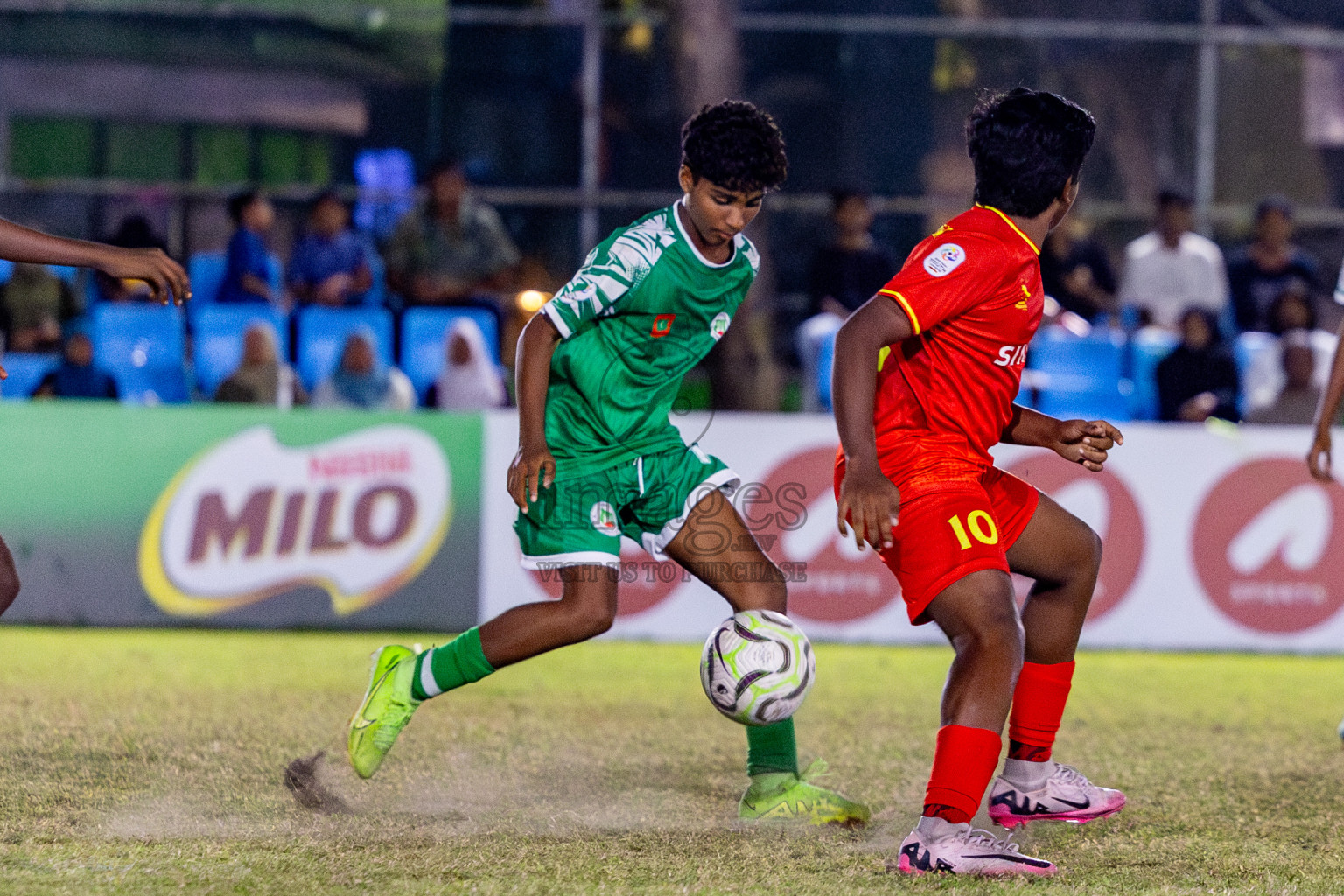 Victory Sports Club vs Hurriyya Sports Club (U14) in Day 9 of Dhivehi Youth League 2024 held at Henveiru Stadium on Saturday, 14th December 2024. Photos: Nausham Waheed / Images.mv