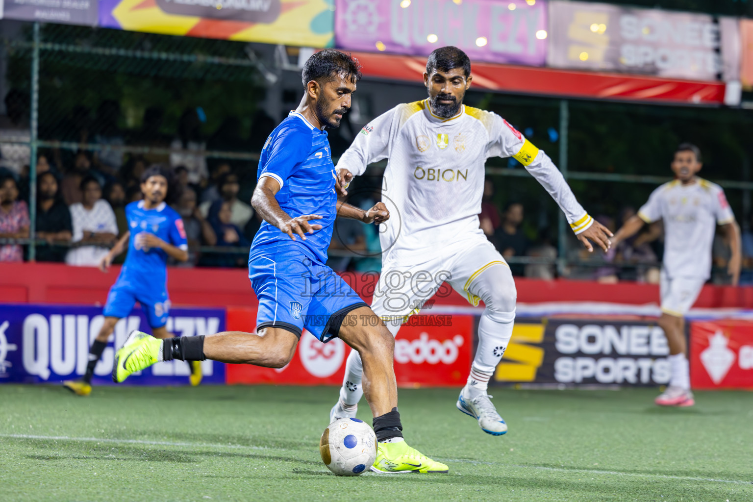 B Eydhafushi vs Lh Kurendhoo in Zone Round on Day 31 of Golden Futsal Challenge 2025 was held on Tuesday, 4th February 2025, in Hulhumale', Maldives.
Photos: Ismail Thoriq / images.mv