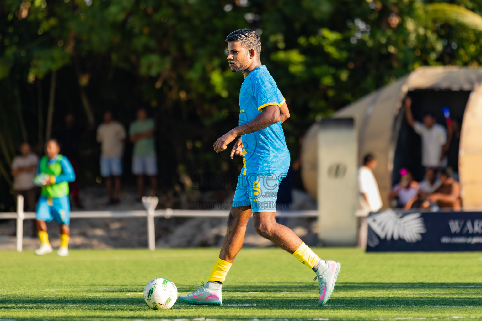 Joy Island vs Huvafen Fushi in Resort League 2025 (North Male Zone) day 14 was held on Tuesday, 16th September 2025 in One And Only Reethi Rah Maldives Resort, Photos: Areef Adam / images.mv