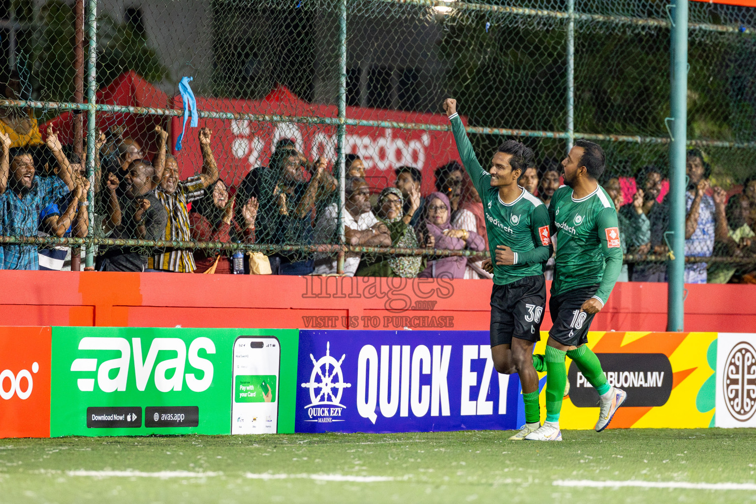 R. Dhuvaafaru VS N. Miladhoo in zone round on Day 32 of Golden Futsal Challenge 2025 was held on Wednesday , 5th February 2025, in Hulhumale', Maldives. 
Photos: Hassan Simah / images.mv