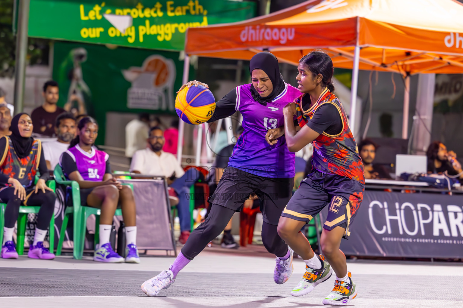 Final Day of MILO Ramadan 3x3 Challenge 2024 was held in Ekuveni Outdoor Basketball Court at Male', Maldives on Tuesday, 19th March 2024.
Photos: Ismail Thoriq / images.mv