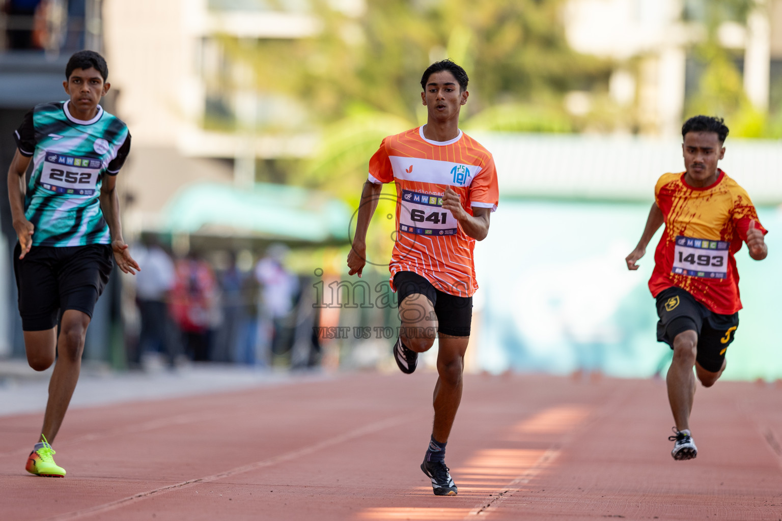 Day 1 of MWSC Interschool Athletics Championships 2024 held in Hulhumale Running Track, Hulhumale, Maldives on Saturday, 9th November 2024. Photos by: Ismail Thoriq / Images.mv