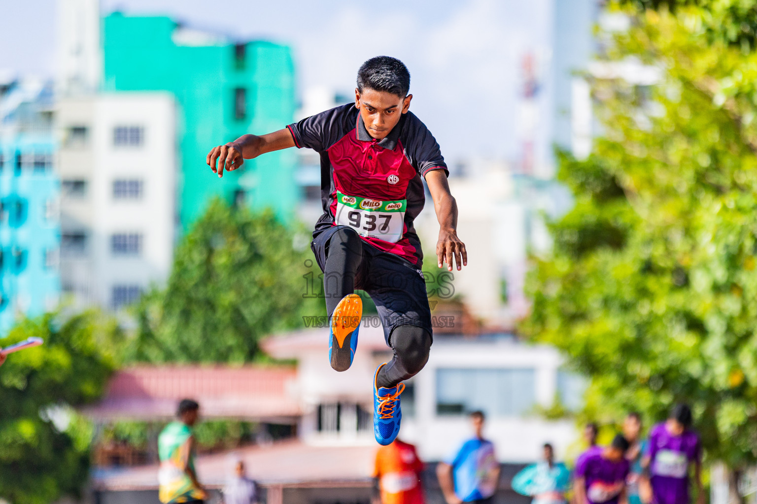 Day 3 of Inter-school Athletics Championship 2025 held in Ekuveni Synthetic Track, Male', Maldives on Wednesday, 08th October 2025. Photos by: Areef Adam  / Images.mv