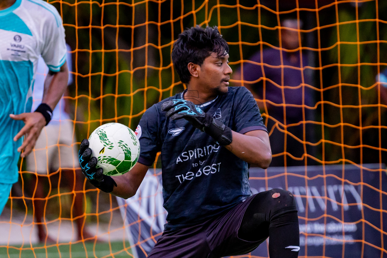 Varu vs Bandos in Semi Finals of Resort League 2025 (North Male Zone) was held on Wednesday, 24th September 2025 in One And Only Reethi Rah Maldives Resort, Photos: Nausham Waheed / images.mv