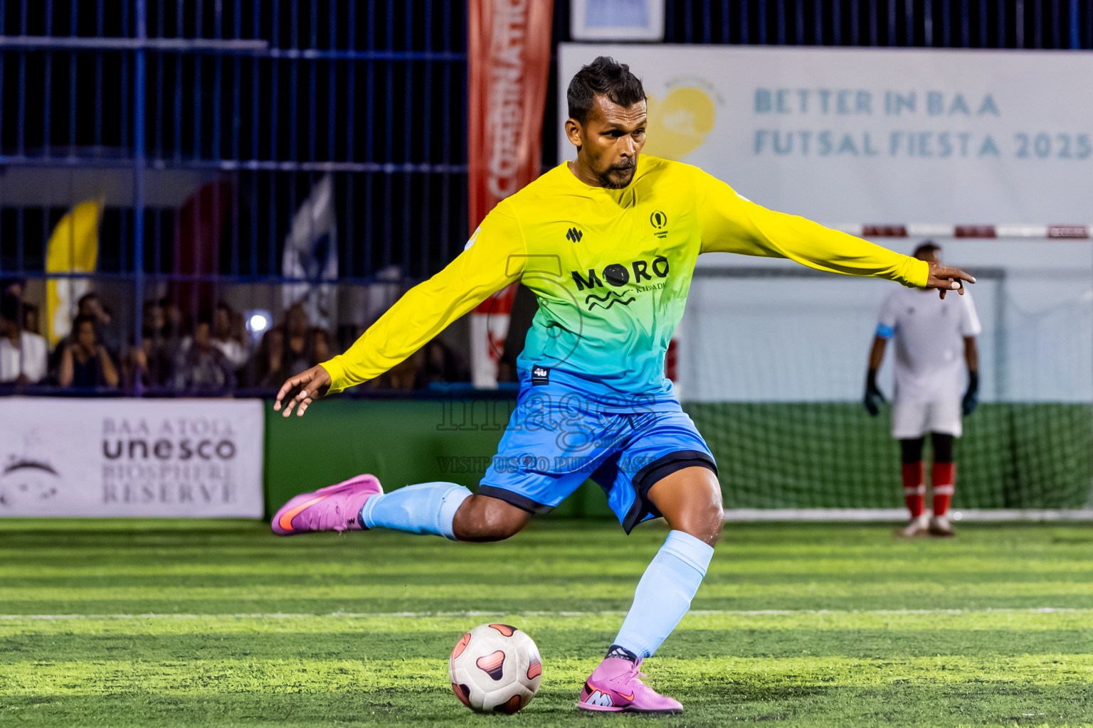 Eydhafushi vs Kihaadhoo in Day 2 of Better in Baa Futsal Fiesta 2025 Men's division held in B. Eydhafushi, Maldives on Thursday, 6th November 2025. Photos: Nausham Waheed / images.mv